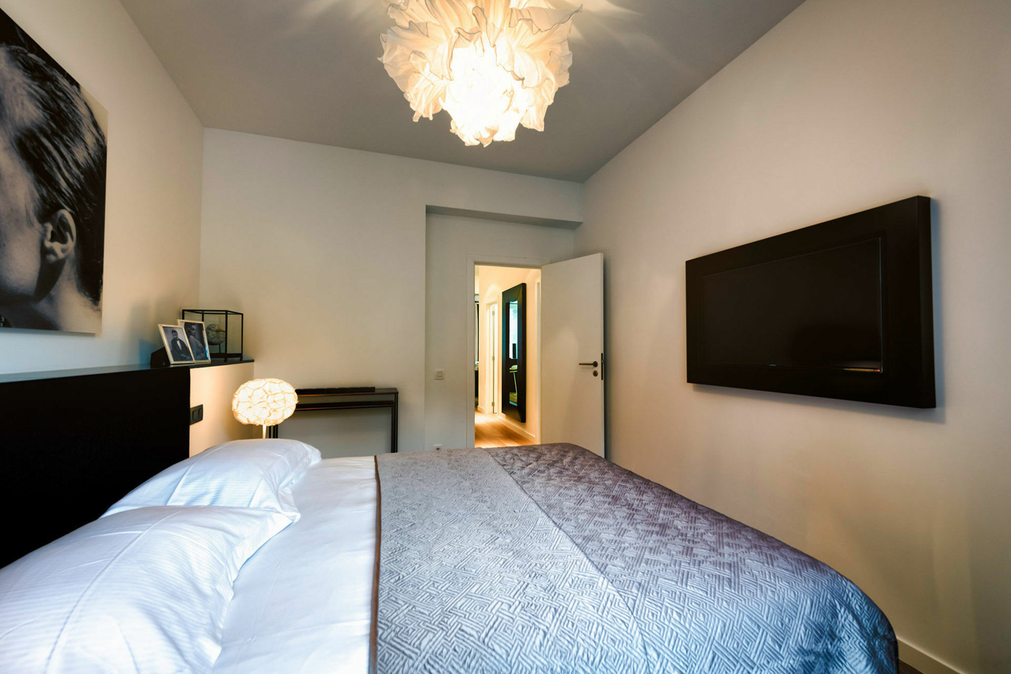 Charles Home - Grand Place Aparthotel Brussel Bagian luar foto