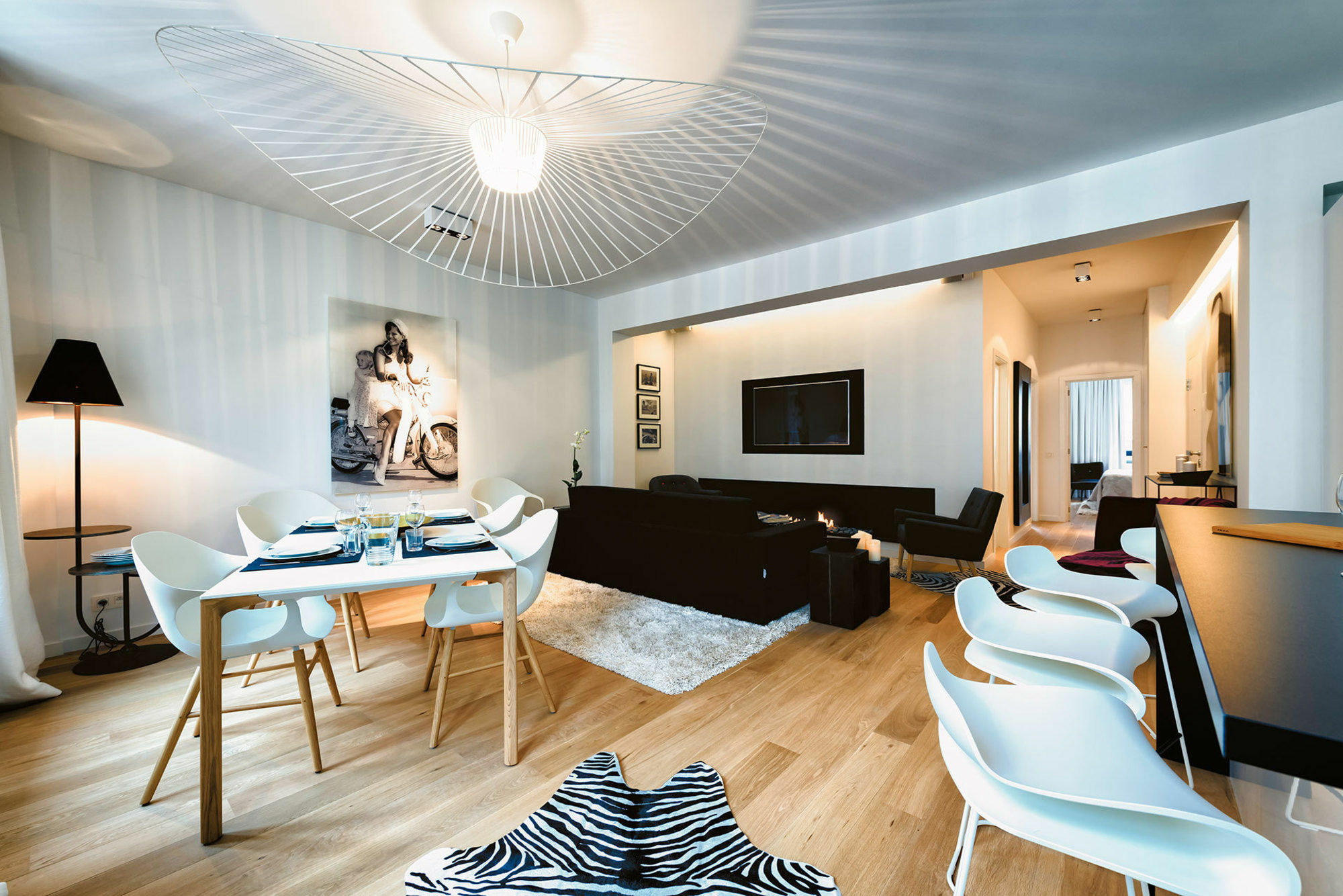Charles Home - Grand Place Aparthotel Brussel Bagian luar foto