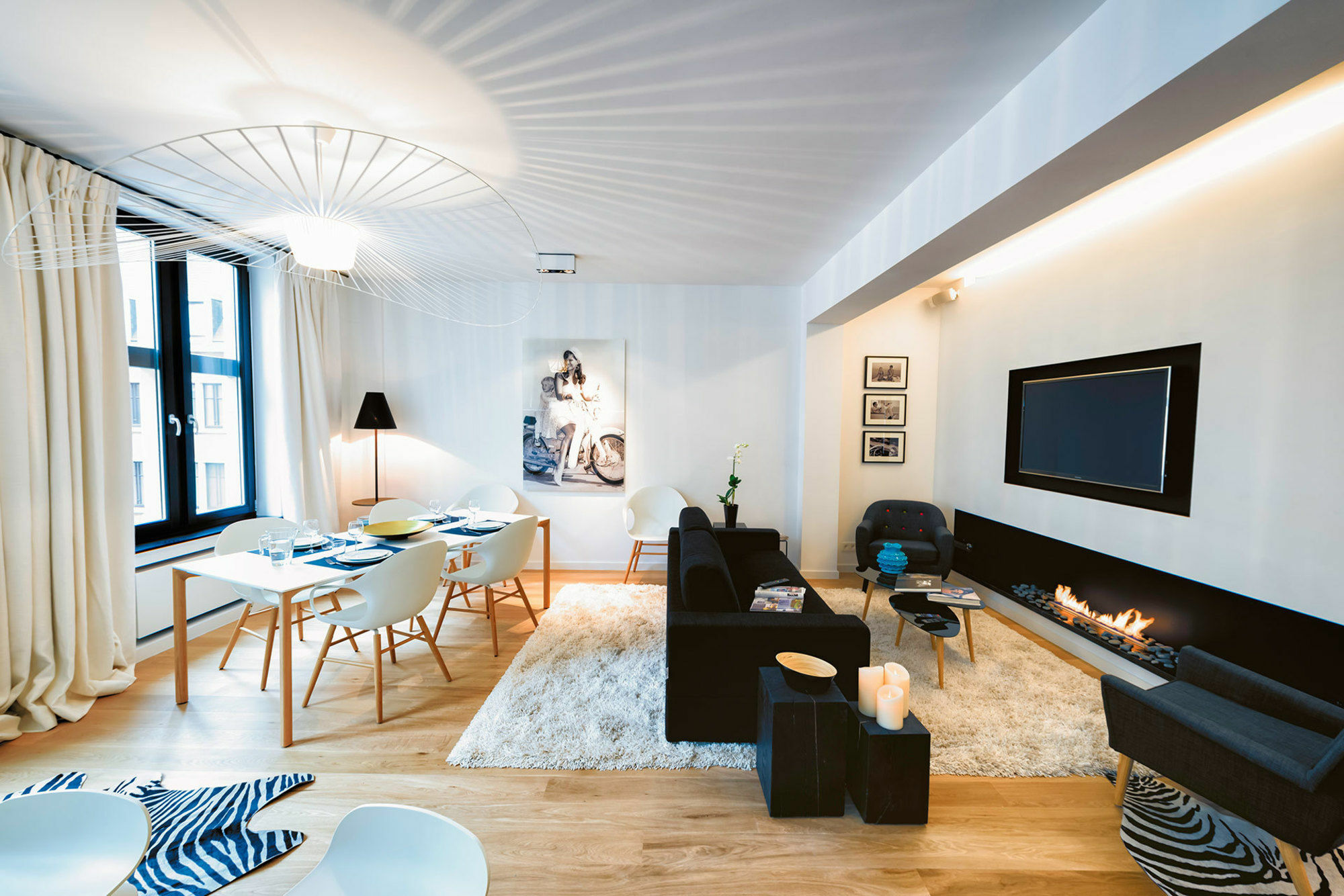 Charles Home - Grand Place Aparthotel Brussel Bagian luar foto